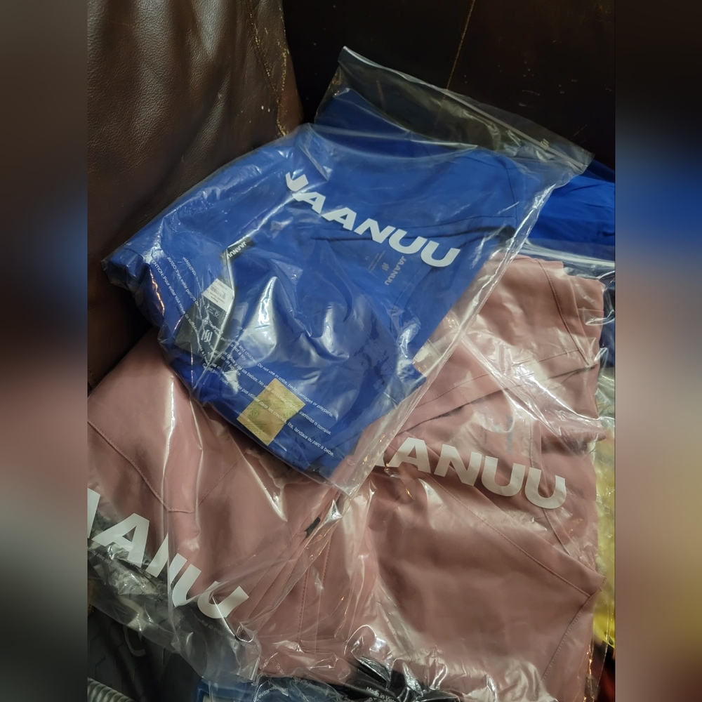 Jaanuu Scrubs